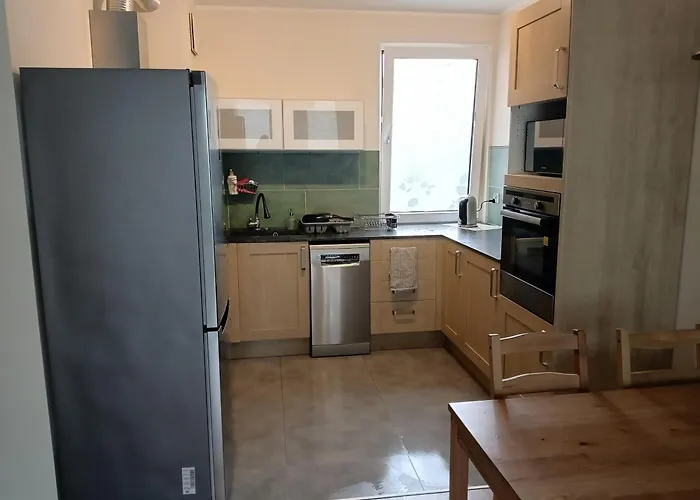 Z Ogródkiem - Aniołki, Wronia 10 *